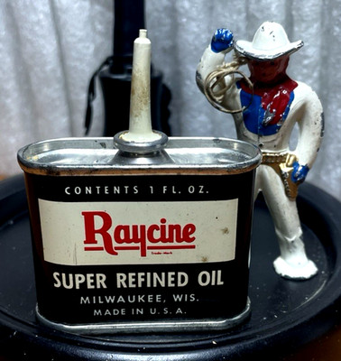 Vtg ''Raycine'' Super Refined Oil Tin Can Full 1 OZ Electric Clipper ~ Very Good