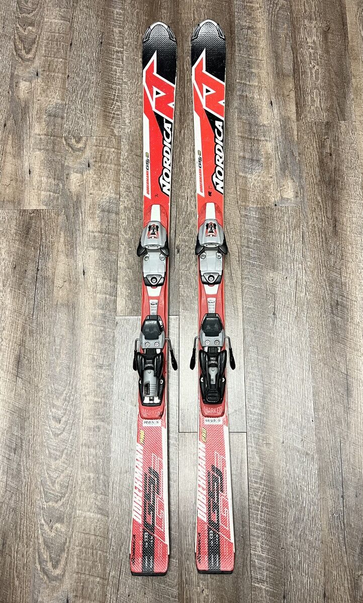 Nordica Dobermann GS Junior Pro Race 133 Cm Skis + Marker M2 Nordica Dobermann GS Junior Pro Race 133 Cm Skis + Marker M2