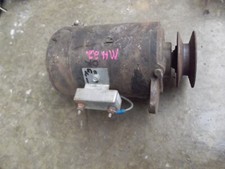 Massey Harris 22 Mh Tractor Good Working 6v Generator + Pulley