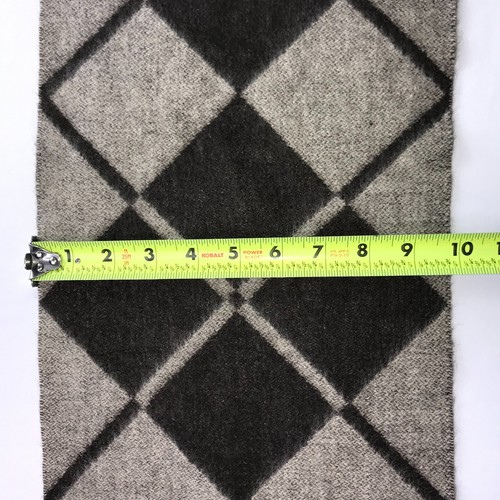 CHARTER CLUB 100% CASHMERE Scarf. Brown Diamond Argyle Pattern Fringe Adult - Picture 9 of 10