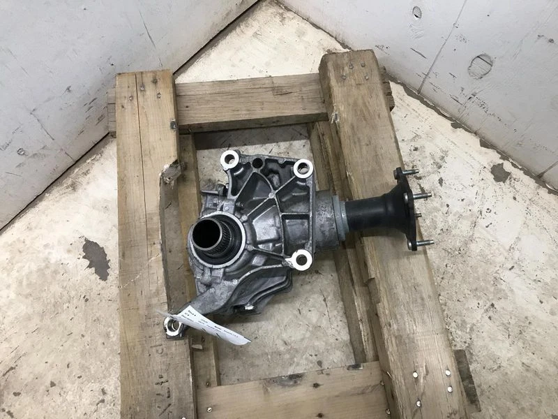 Conjunto de caja de transferencia Mazda CX-9 2016-2017 FABRICANTE DE EQUIPOS ORIGINALES  Foto 4 de 4