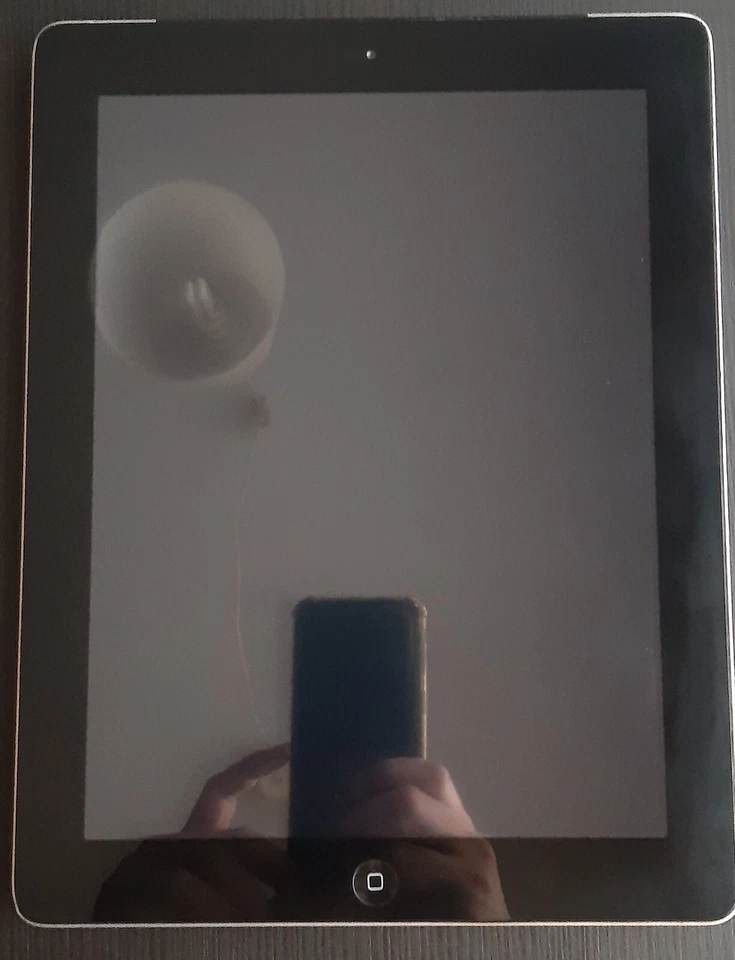 Apple iPad (3rd generation) · 32GB · Wi-Fi, foto 1 de 4