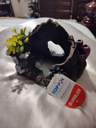 ๐ Aquarium Decor Pieces - Picture 7 of 10