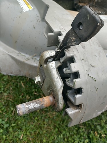 Honda HRM215 RH Vorderradverstellachse Hrb215 42911-VE2-020 42911-VE2-010 - Bild 5 von 10