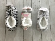 3 Pair Women  s Soft Slipper Socks Bottom Grippers Shoe Size 4-10 NWT