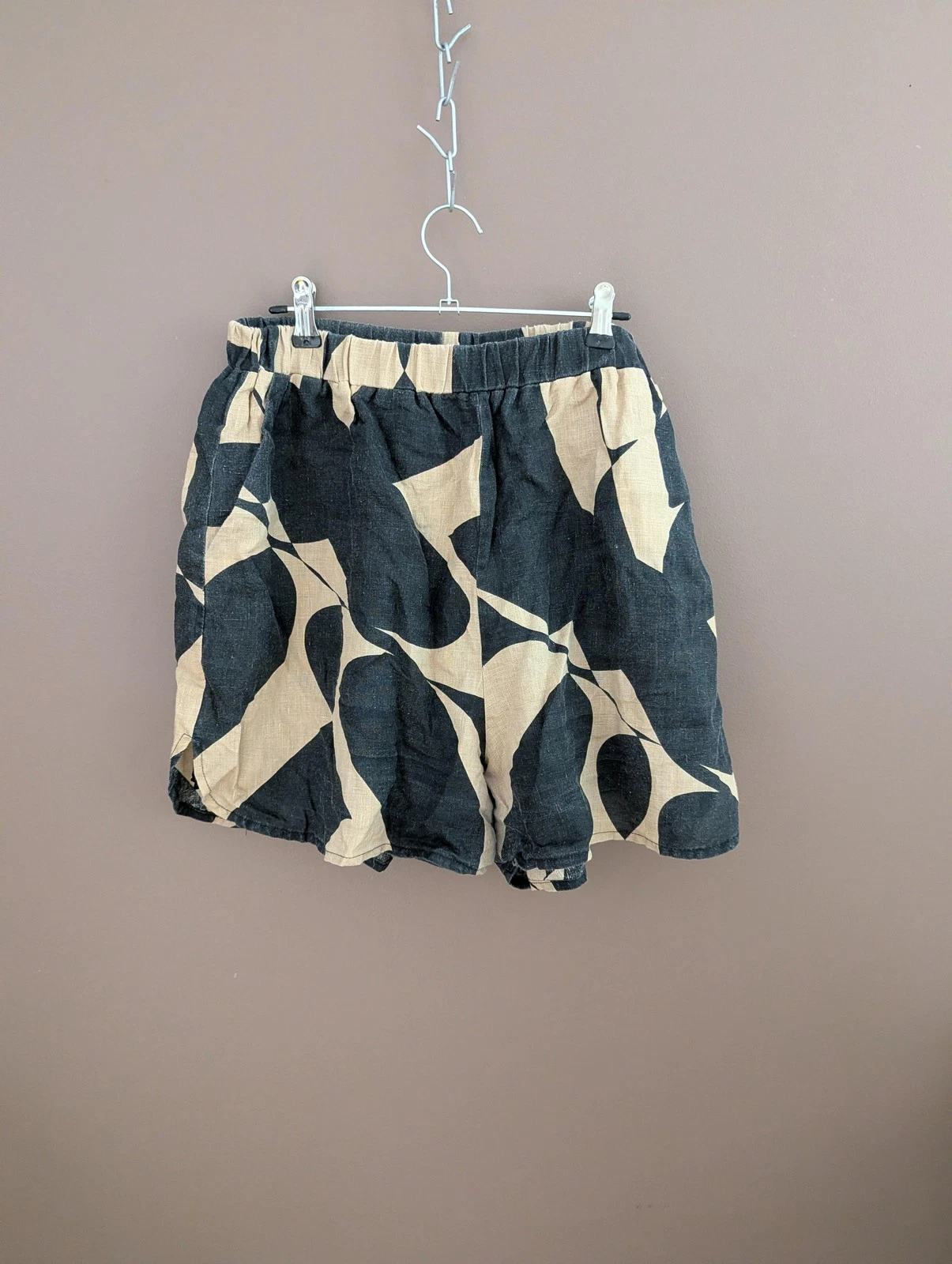 DISSH Shorts Womens 14 Black Linen Culotte Elastic Waist Lined Pockets Geometric