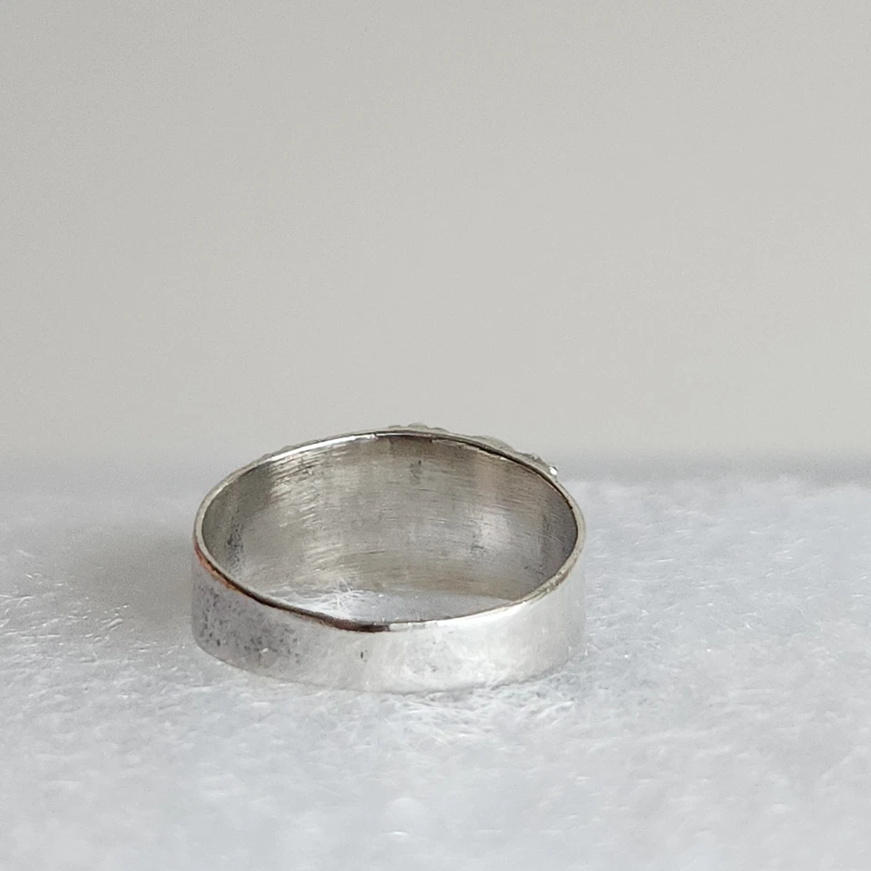 Anel de Prata Esterlina Pedra da Lua | Tamanho 7,75 | 3g | Cabochão Oval | Vintage - Imagem 4 de 4