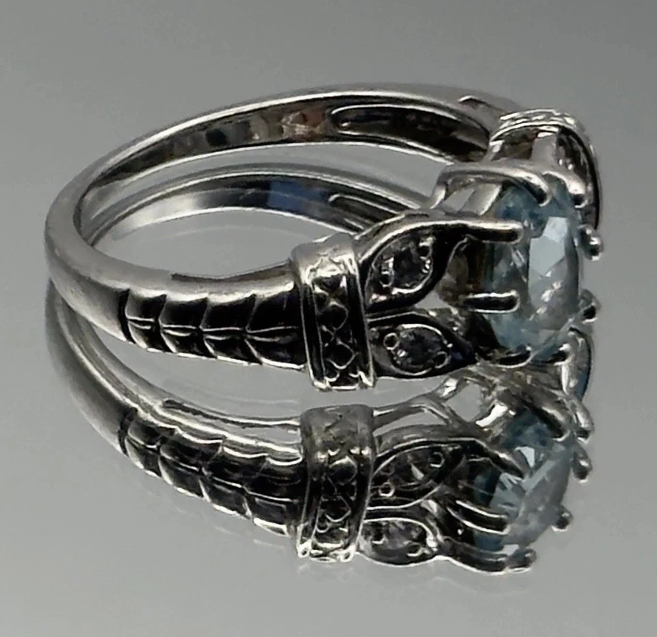 Vintage .925 Sterling Silver Blue Topaz & Cubic Zirconia Ring Size 8-Signed RJ - Image 4 of 4