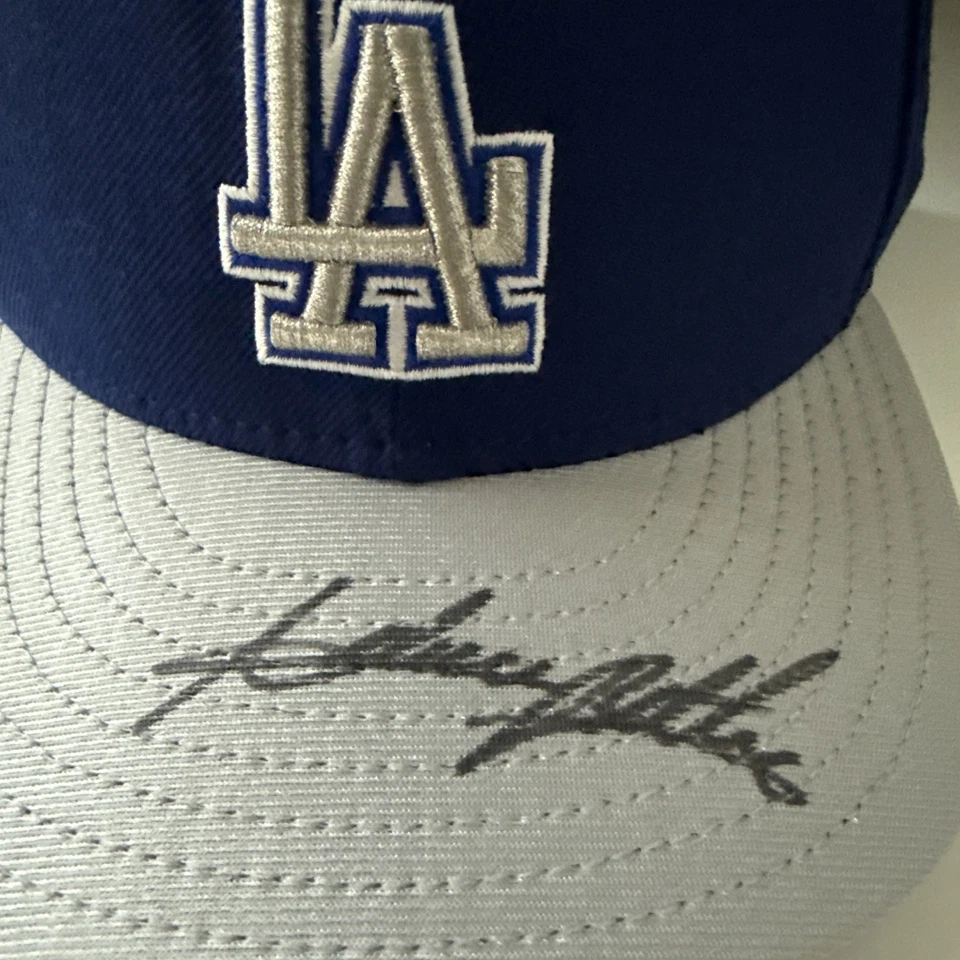 Gorra Fleer Legacy Hof 2001 Adrian Beltre firmada automáticamente sombrero de los Dodogers Foto 2 de 3