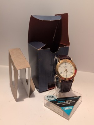Vintage 1991 Timex 33mm Indiglo Watch Gold Tone Quartz Needs Batt. Brown Leather