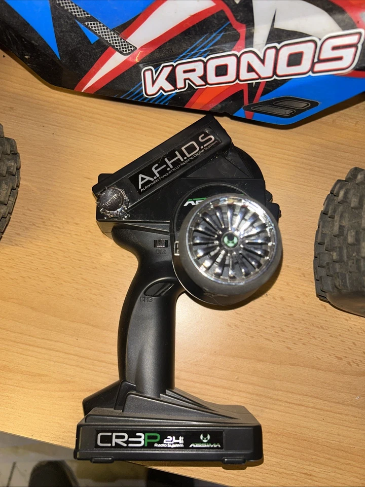 Team Corally Kronos XP 6S 1/8 Monster Truck RTR Brushless - Bild 2 von 3
