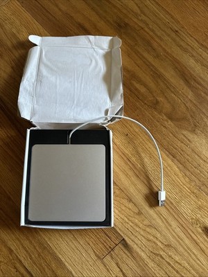 Apple USB SuperDrive Model A1379 MD564LL/A External CD-ROM DVD Drive TESTED