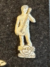 Hardrock Cafe Pin / Sticker 