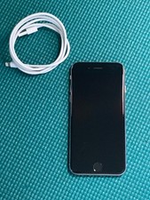 Apple iPhone 6 - 16GB - Space Gray Unlocked A1586