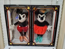 Mickey and Minnie Mouse Collectible Plush Doll Set Limited Release Disney Parks