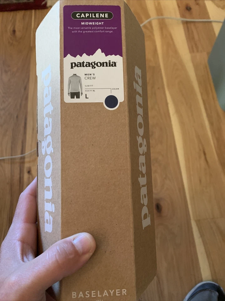 New Patagonia Capilene Mid Weight Base layer Crew Neck Size Large Channel Blue - Image 2 of 2