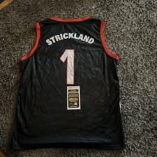 PORTLAND TRAILBLAZERS ROD STRICKLAND SIGNED AUTO JERSEY JSA CERTIFIED  Xl