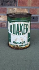 VINTAGE QUAKER OIL 5 lbs. Grease Can. Empty. Good price!