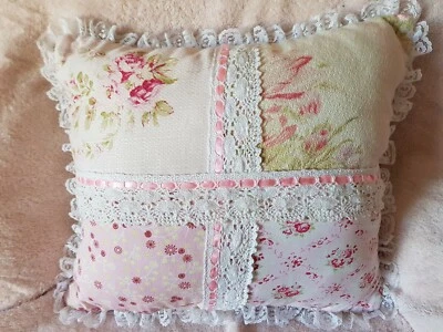 COUSSIN SHABBY CHIC PATCHWORK - Photo 1/3