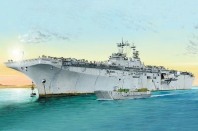 Hobby Boss USS Kearsarge LHD-3 Bausatz 1:700 Model Kit Art. 83404 Kriegsschiff