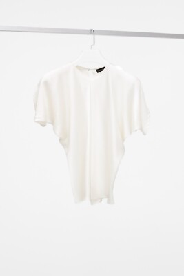Amber Sakai Bias Cut Satin White Top, Size S