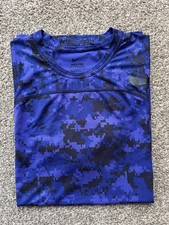 Nike Pro Hypercool Fitted small