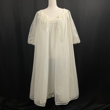 Vintage 60  s Kayser Double Layer Nylon Peignoir Robe  Nightgown Set Small Bride