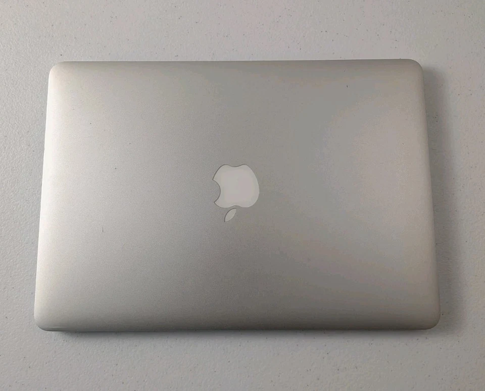 Apple MacBook Pro 13" 2014 Retina 2.6GHz i5 CPU 8GB RAM 128gb SSD *WITH ISSUES* - Image 2 of 4