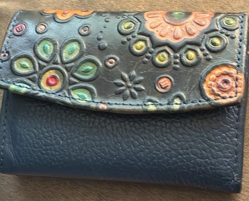 SALE! Vintage Not Used, Leather Flowered Top Of Wallet, Navy Blue The Rest Of It
