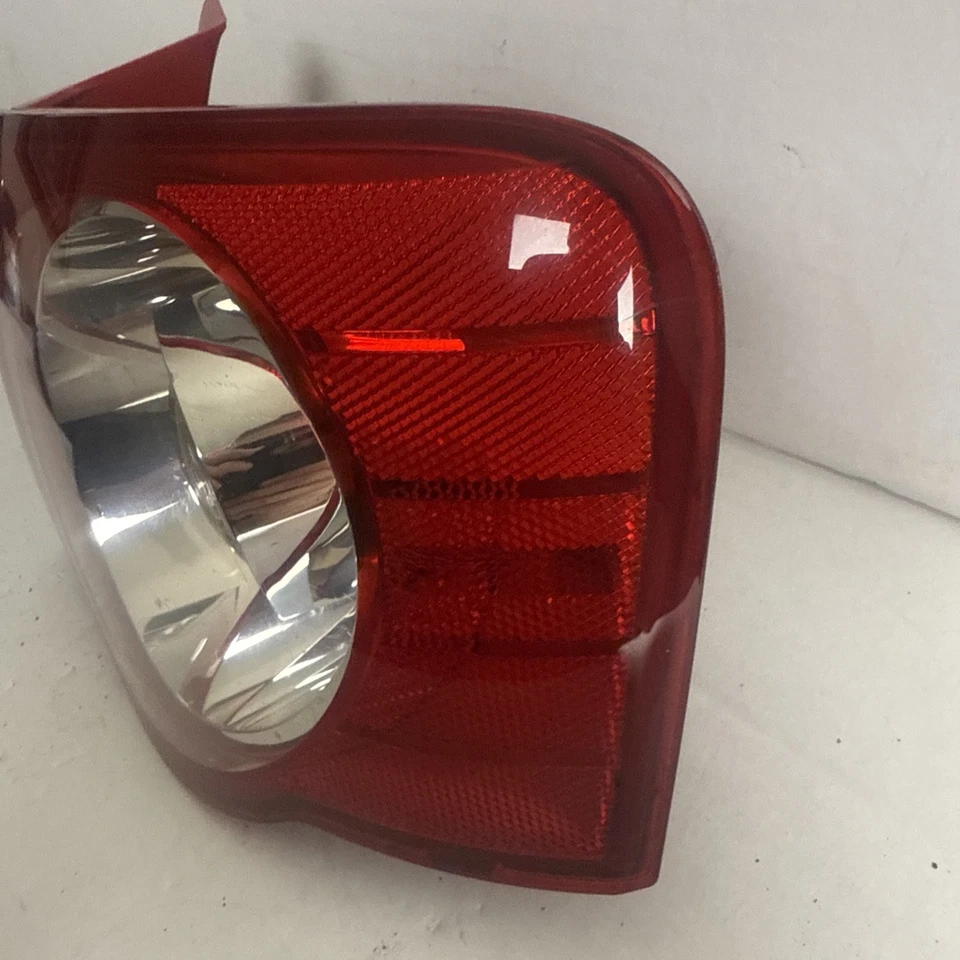 06 07 08 09 10 11 volkswagen Passat Wagon Right Rear Outer Taillight OEM Foto 2 de 4