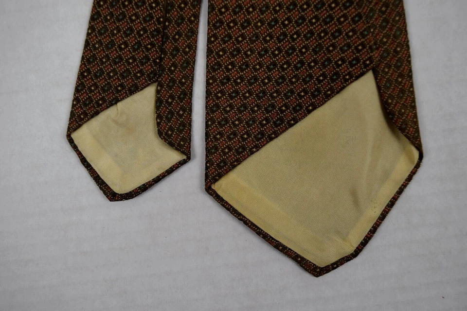 Corbata de Colección Años 30 Foulard Marrón Rectángulos Verde Marfil Centros Naranja 46" x 3.5" Foto 2 de 4