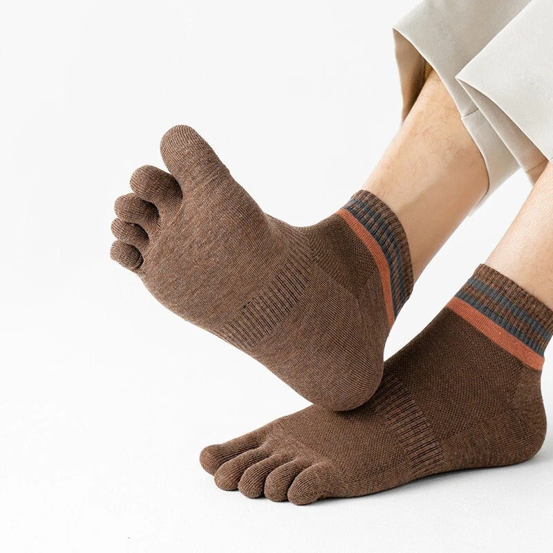 Paquete de 6 calcetines deportivos lisos deportivos a rayas de algodón a rayas al tobillo de corte bajo de cinco dedos para hombre Foto 4 de 4