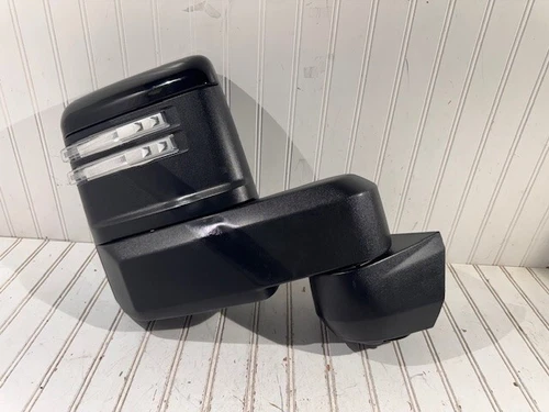 2020 - 2023 SILVERADO SIERRA 2500 3500 RIGHT MIRROR TURN SIGNAL BLIND SPOT OEM