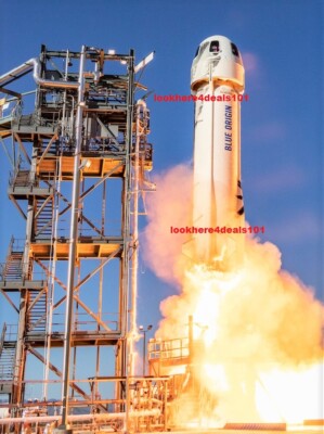 BLUE ORIGIN Photo 8x10 Jeff Bezos Space Launch Massive Rocket USA 