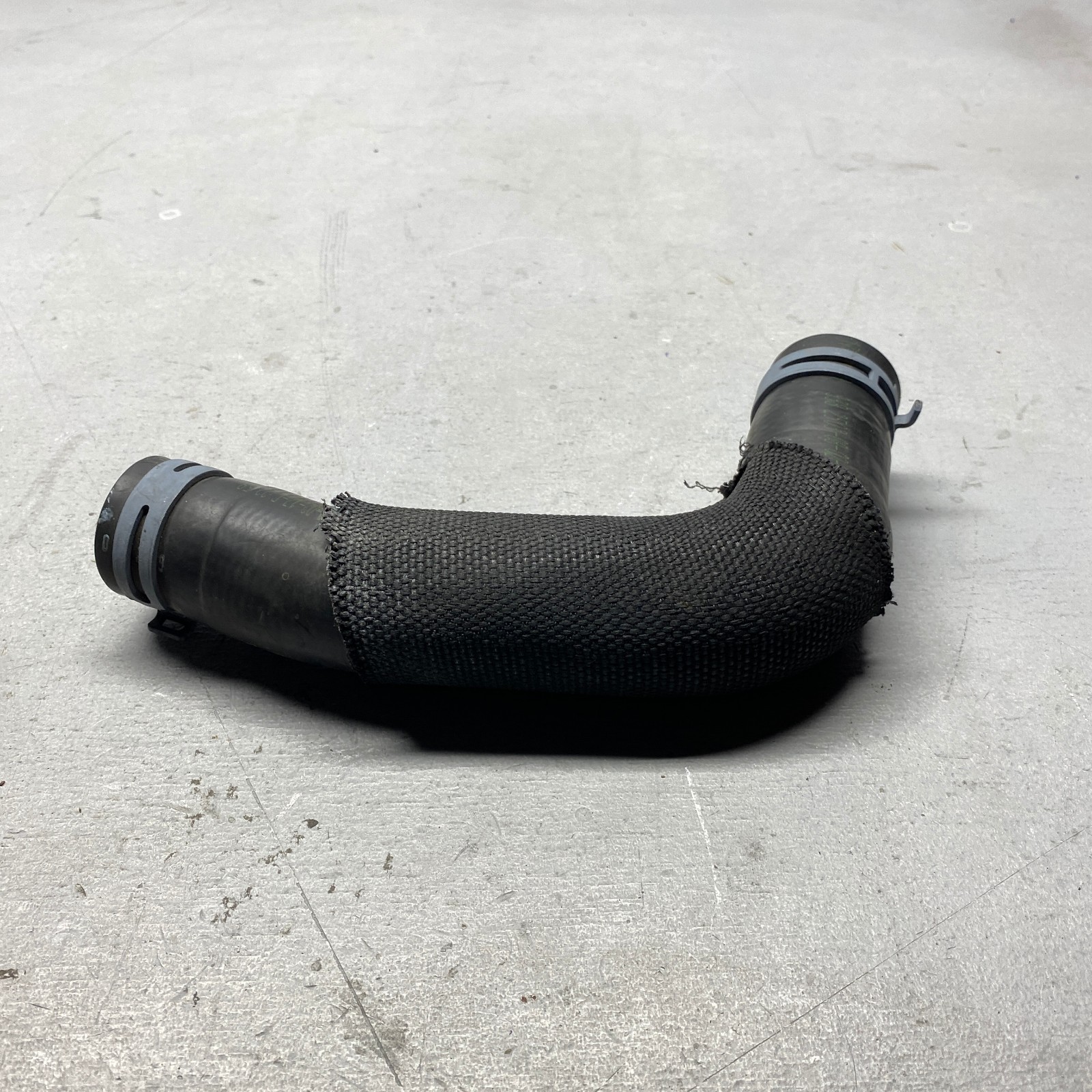 2018 Lamborghini Huracan Right Coolant Hose 4S0121073D
