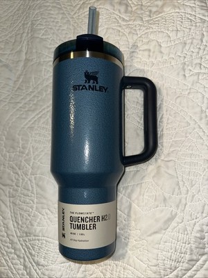 NWT Stanley 40oz Quencher H2.0 FlowState Tumbler Hammertone Lake Blue