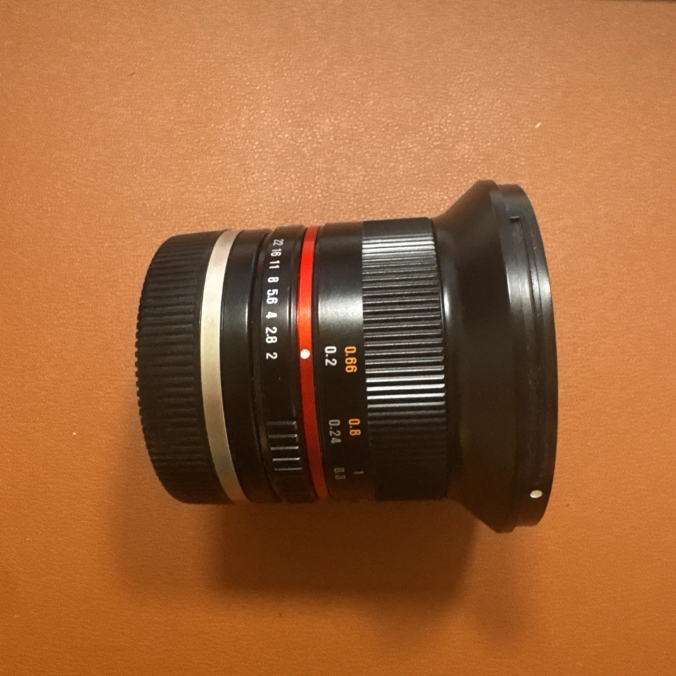 Lente ROKINON RK12M-E 12 mm f/2,0 NCS CS para Sony E-Mount - negra Foto 2 de 4