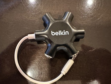 Belkin Rockstar 5-way Headphone Audio Splitter Black / White excellent