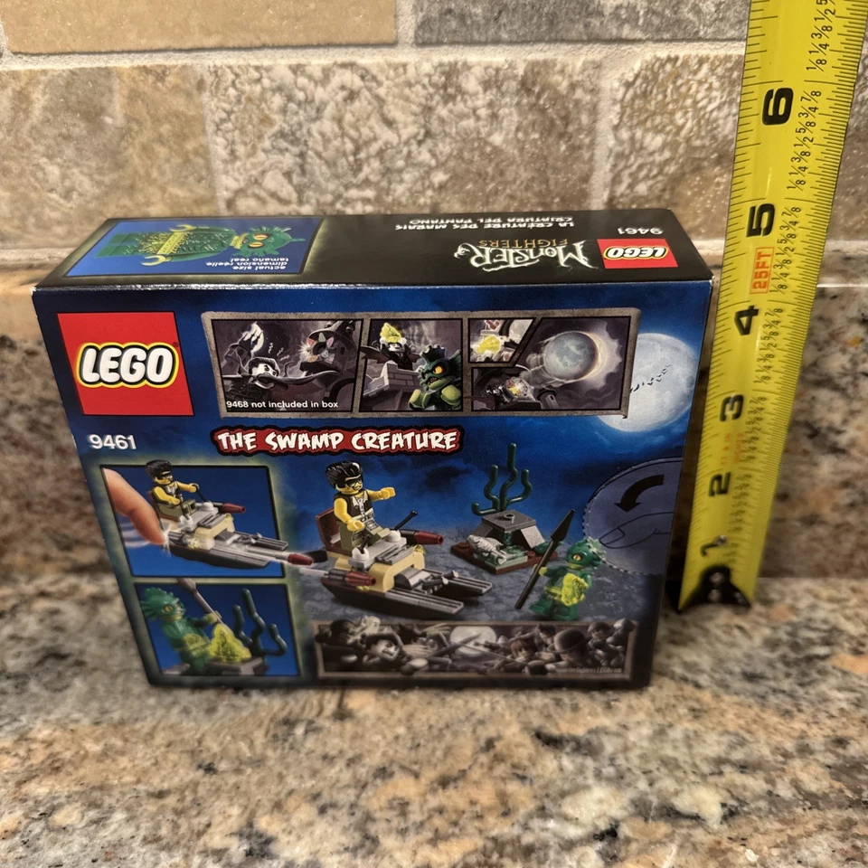 LEGO Monster Fighters 9461  The Swamp Creature - Image 3 of 4