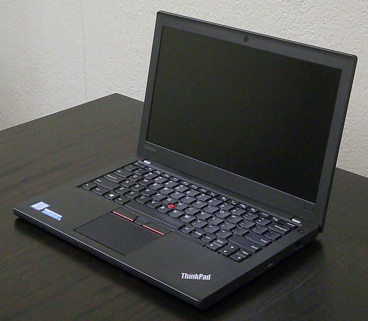 Lenovo ThinkPad X260 i5-6300U 8GB RAM 256GB SSD Win 10 Pro