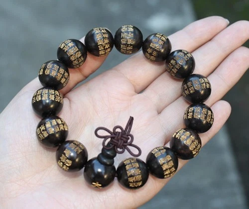 Sandalwood prayer best sale beads bracelet