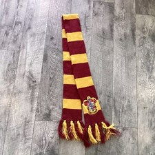 Wizarding World Harry Potter Universal Studios Gryffindor Scarf Striped