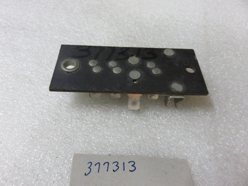 NEW OEM OMC Johnson & Evinrude Fuse Block 377313 NOS for sale 