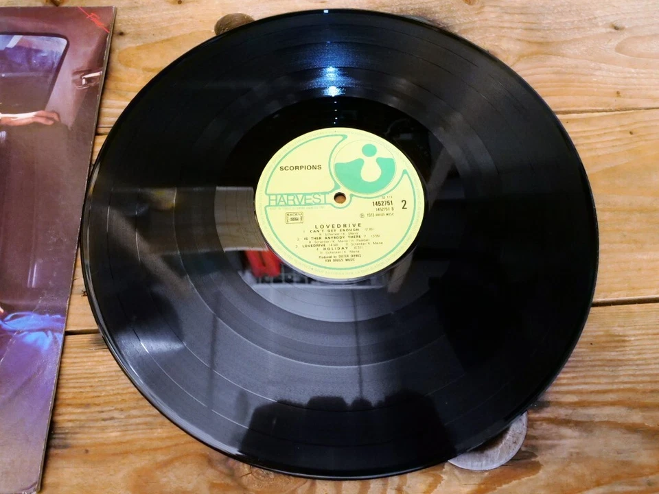 SCORPIONS LOVEDRIVE LP 33T VINYLE EX COVER EX ORIGINAL 1983 - Photo 4/4