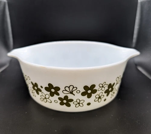 Vintage Pyrex 472-B 1.5 Pint Spring Blossom Crazy Daisy Casserole Dish No Lid