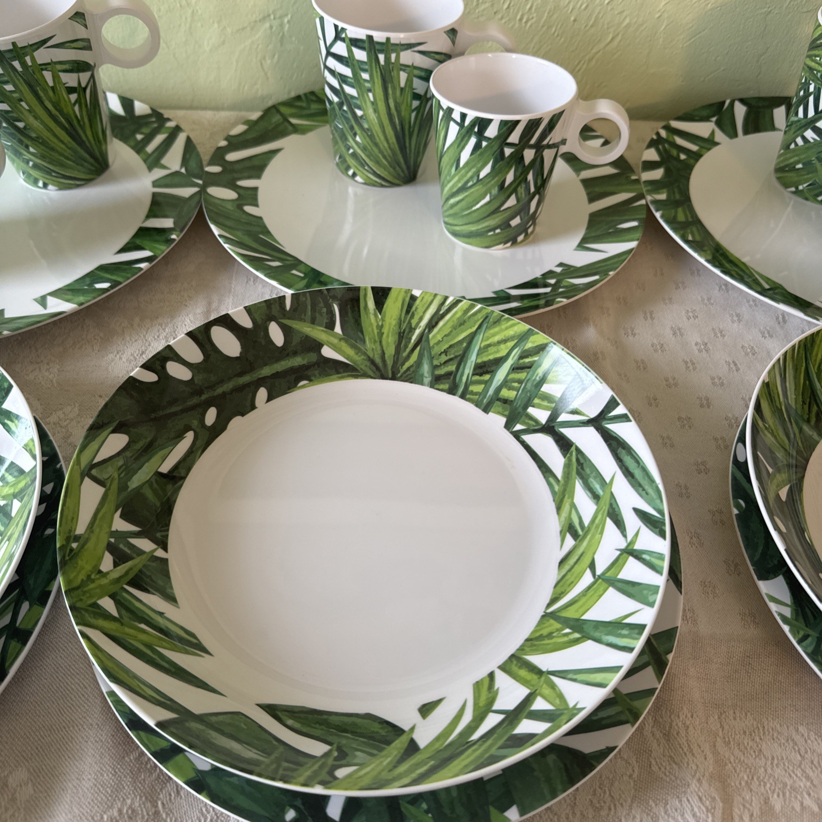 Rare Rosti Mepal Denmark VTG 20PC Picnic Dinner Set -Tropical Theme