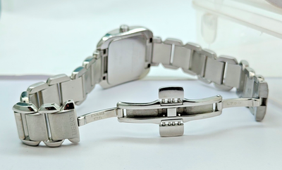 TISSOT 1853 QUARTZ Ref. L750/850 STEEL SAPPHIRE CRYSTAL LADIES SWISS 24mm WATCH TISSOT 1853 QUARTZ Ref. L750/850 STEEL SAPPHIRE CRYSTAL  main image 3