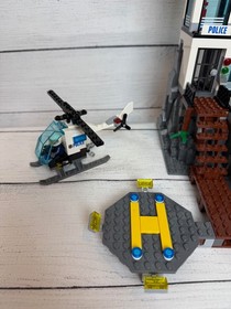 LEGO City 60130 Prison Island Retired Set w/ Original Box & Manuals RARE