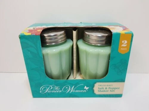 Saleros y Pimenteros Pioneer & Mills