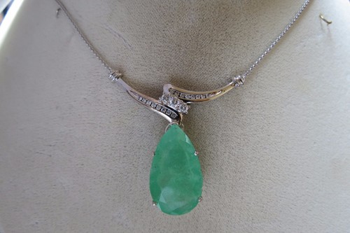 Huge Estate 14k white gold 20 cts Colombian Emerald & 0.3 cts diamond necklace - Picture 9 of 12